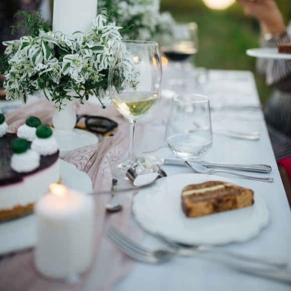 Collection of 12 new untouched wine glasses - Picture 2 of 7